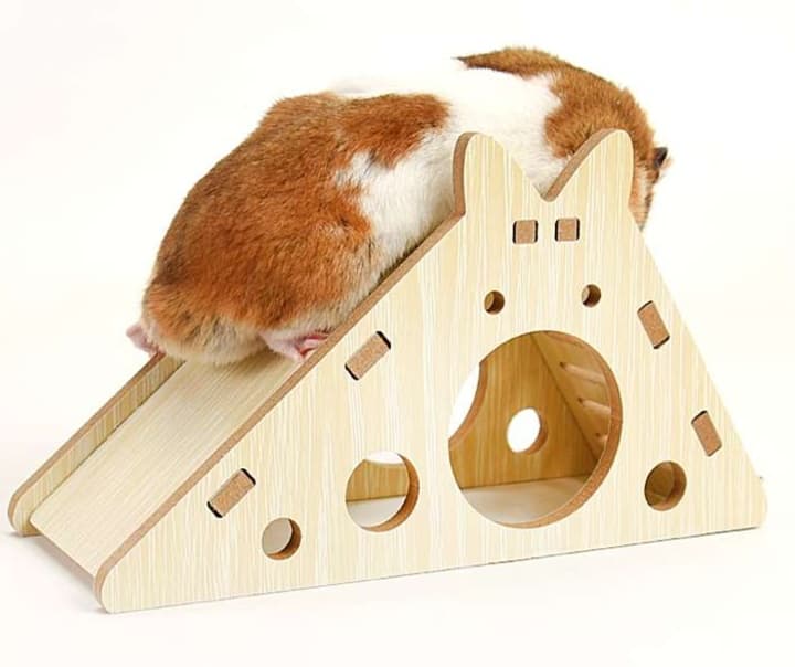 ハムスターケージ ペットの遊び場 三角ハウス 木製滑り台付き
